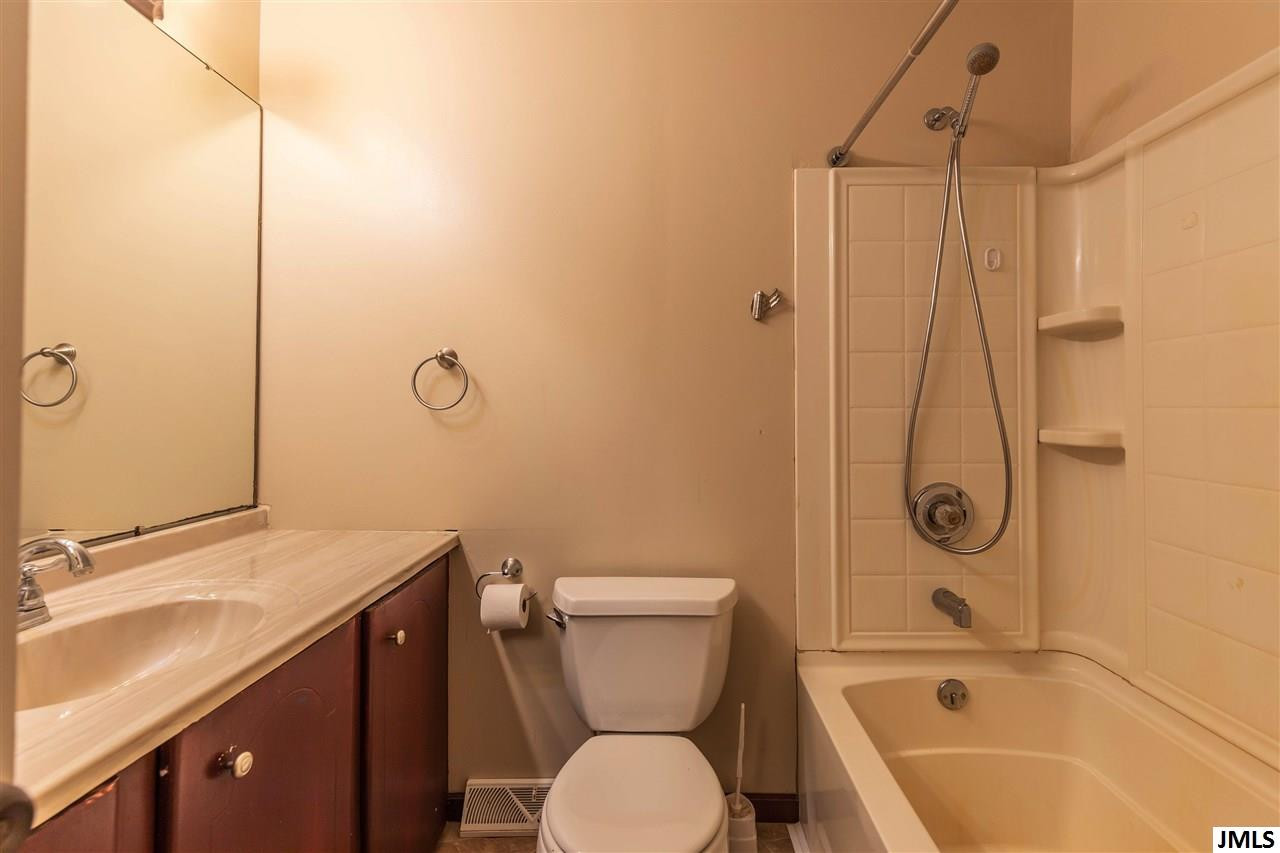 7819 Eaton Rapids Road Springport, MI 49284 - Photo 5 of 27 Photo 5