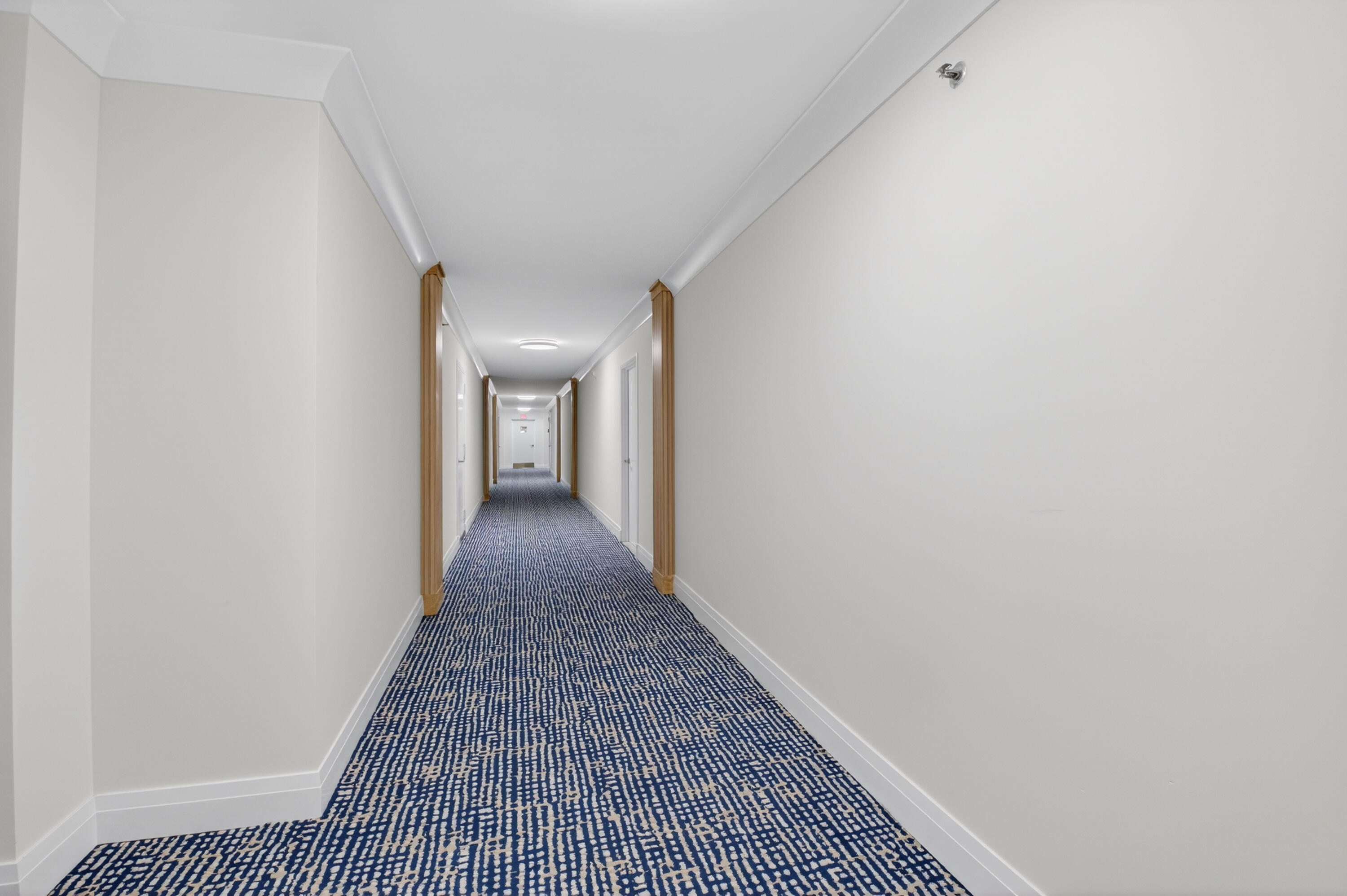 20110 Boca W Drive, Unit 234 Boca Raton, FL 33434 - Photo 36 of 80 DSC_9458