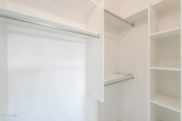 $304,900 | 229 East Cedar Avenue, Casa Grande, AZ 85122