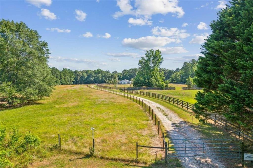 836 Hog Mountain Road Winder, GA 30680 - Photo 9 of 13