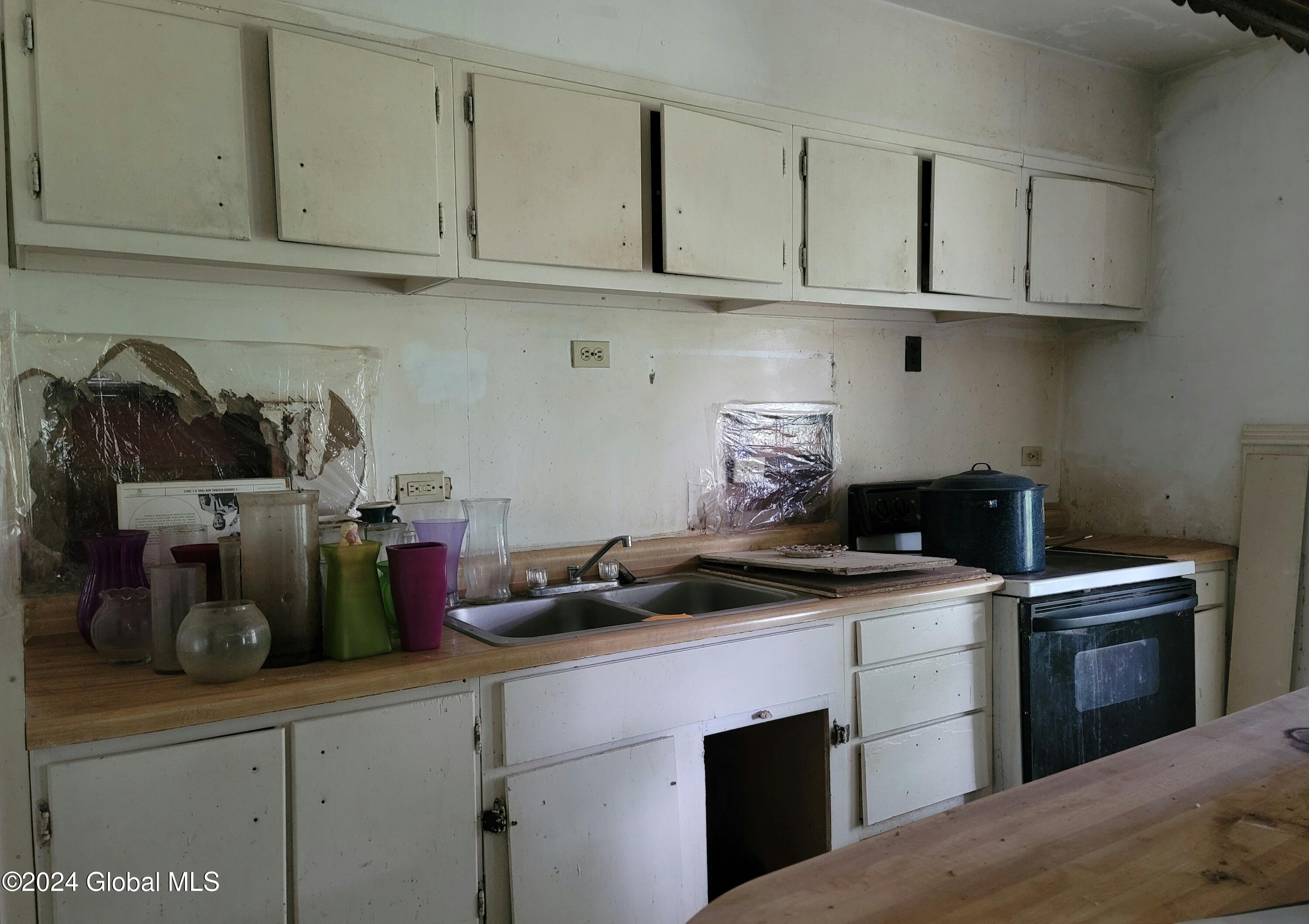 1 Hakes Road Brunswick, NY 12180 - Photo 8 of 19 20240720_163610