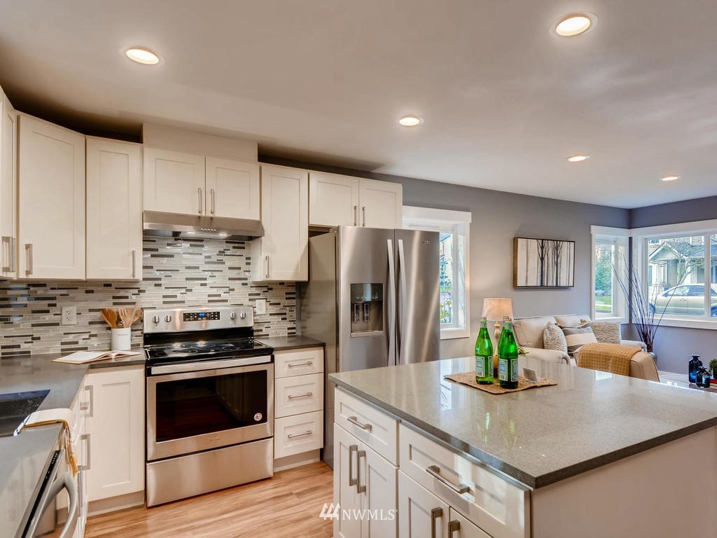 4109 East R Street Tacoma, WA 98404 - Photo 8 of 25
