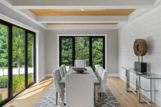 $8,595,000 | 276 North Main Street, Southampton, NY 11968