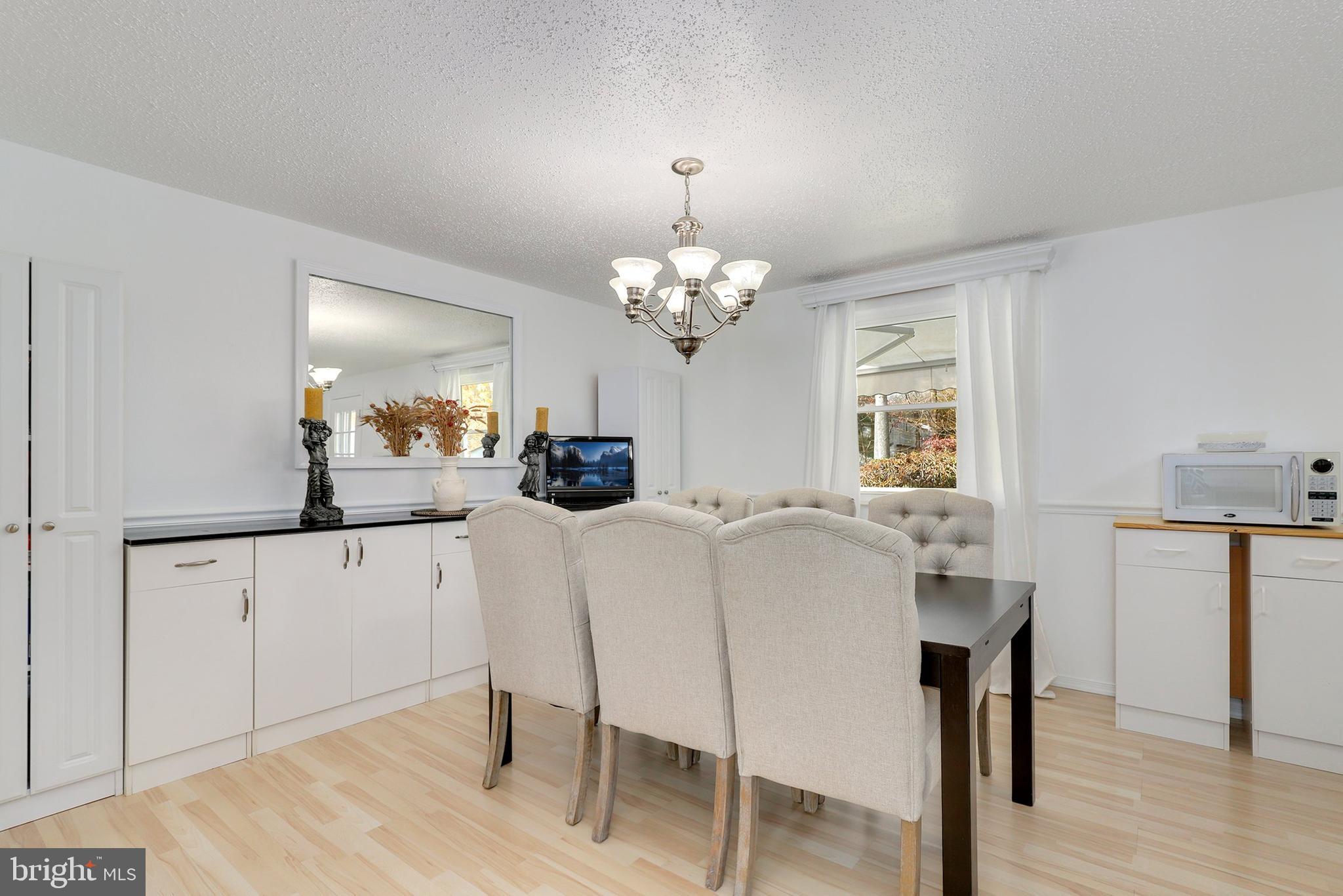 5820 Canvasback Road Burke, VA 22015 - Photo 12 of 52 Gallery Image 12