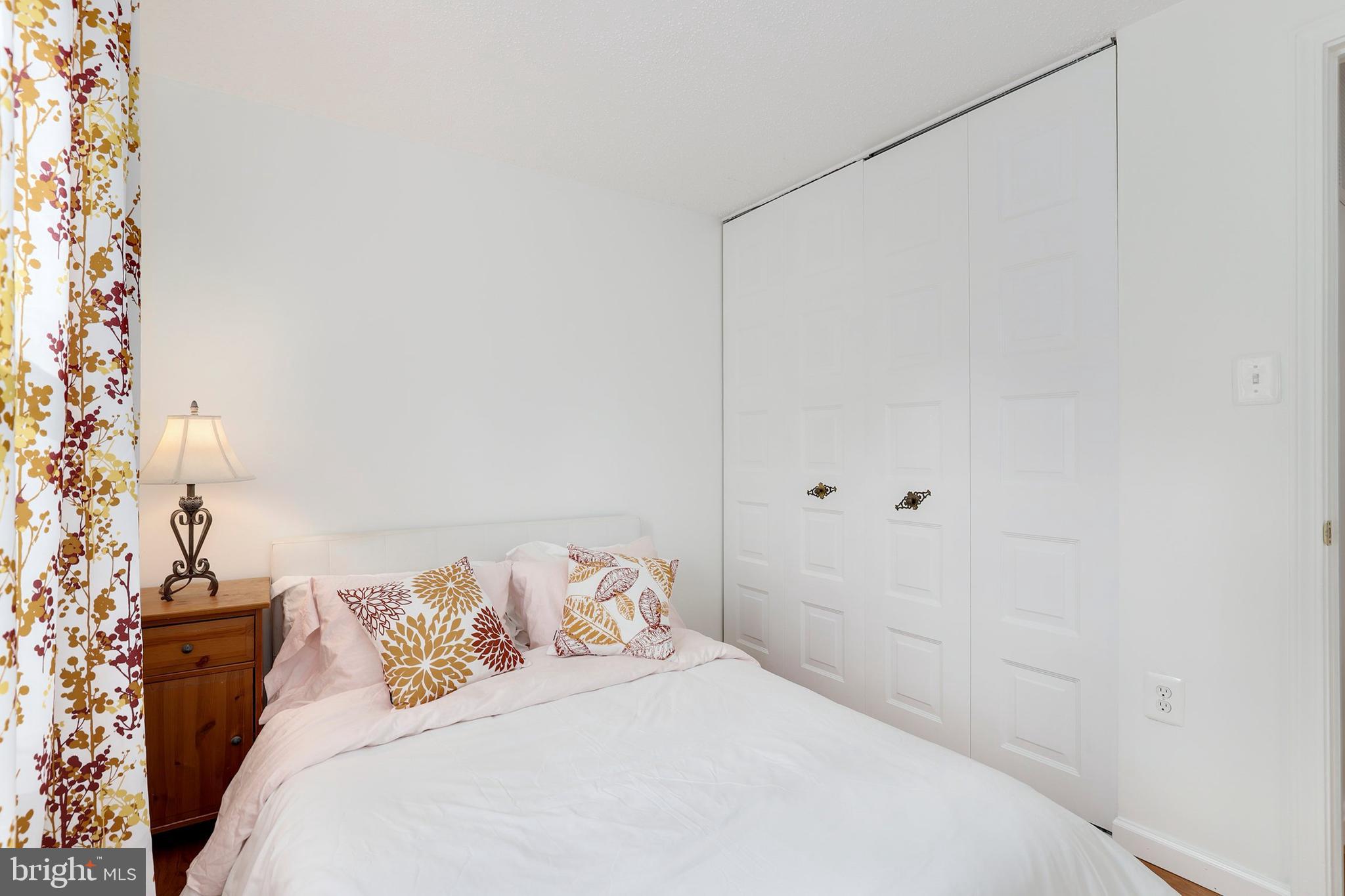5820 Canvasback Road Burke, VA 22015 - Photo 29 of 52 Gallery Image 29