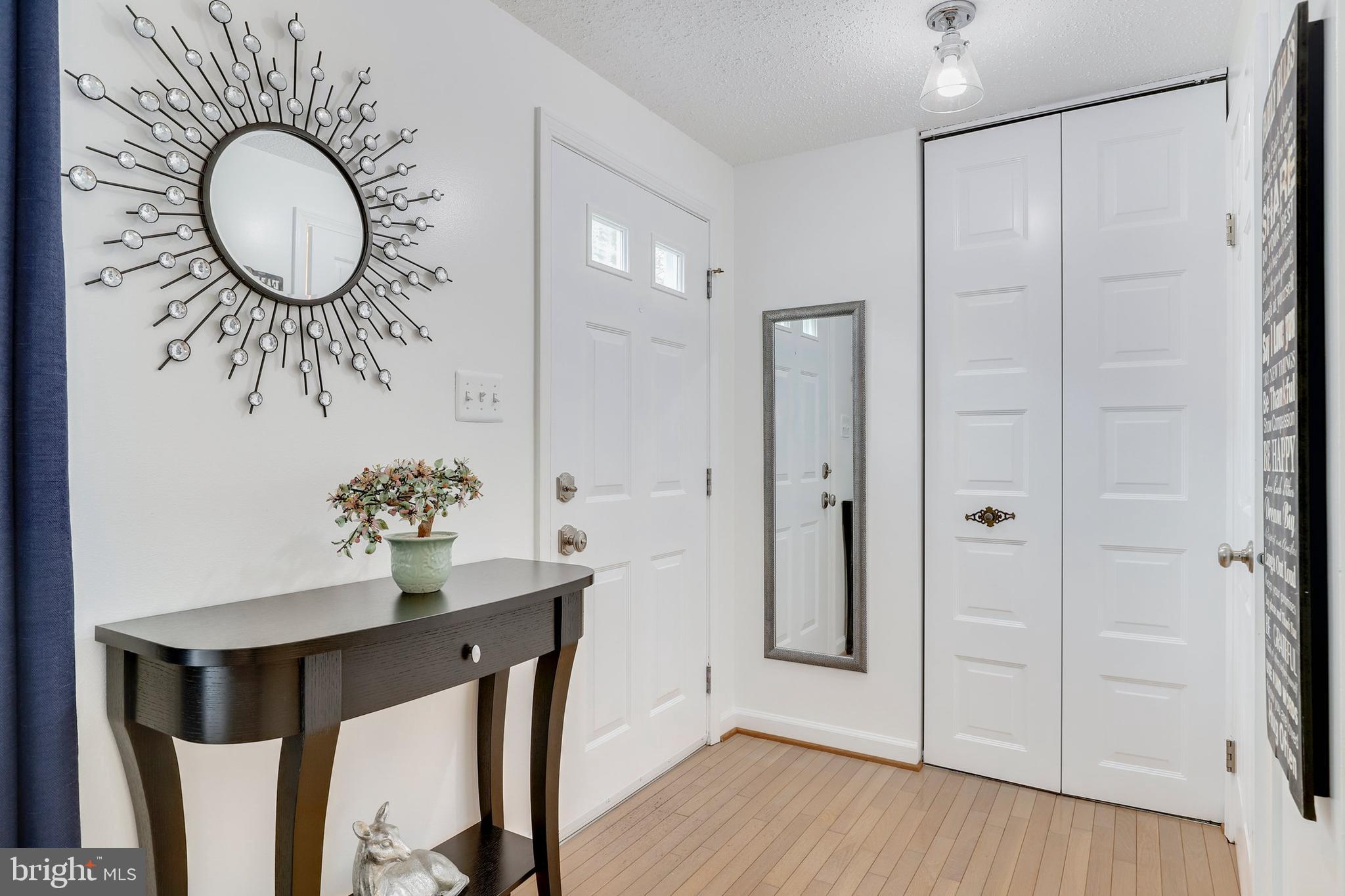 5820 Canvasback Road Burke, VA 22015 - Photo 5 of 52 Gallery Image 5