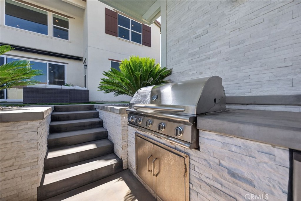 30467 Stage Coach Road Menifee, CA 92584 - Photo 60 of 76 Gas BBQ Pit