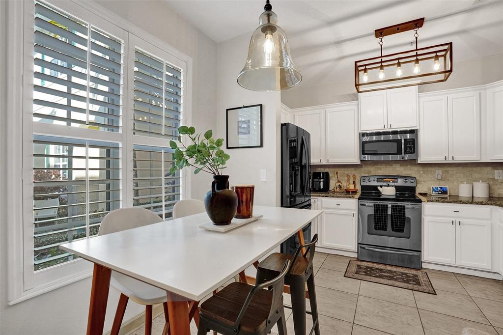 159 Southwest 7th Court Pompano Beach, FL 33060 - Photo 18 of 58