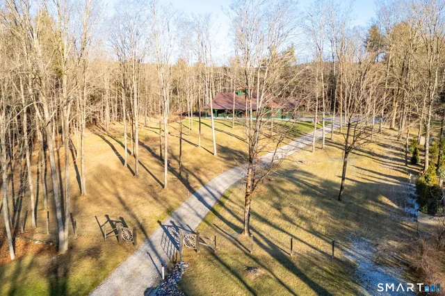 $750,000 | 100 Belden Street, Canaan, CT 06031
