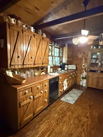 $729,000 | 562 Junus Jackson Hollow Road, Minor Hill, TN 38473