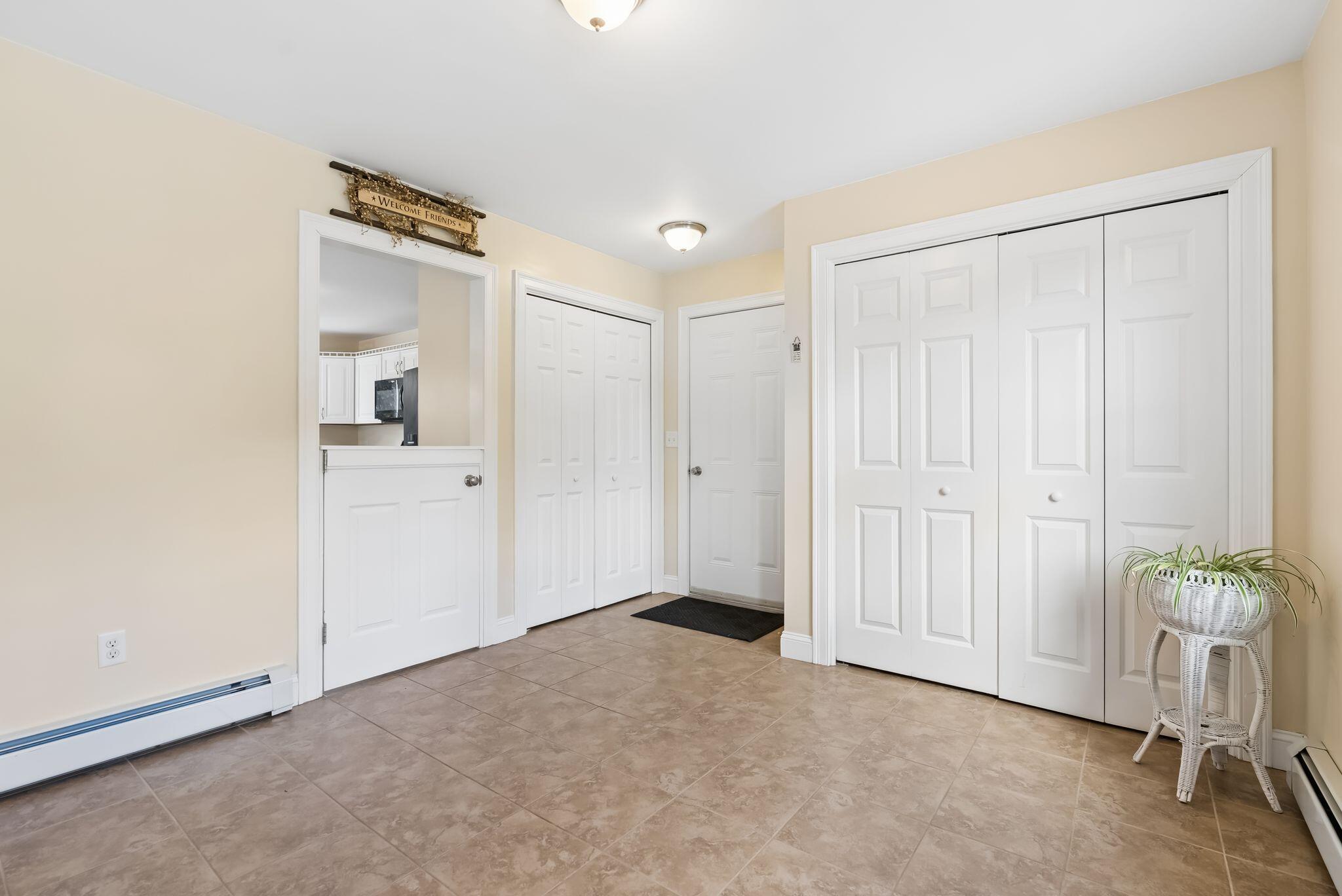 81 Swett Road Windham, ME 04062 - Photo 6 of 60 DSC01697