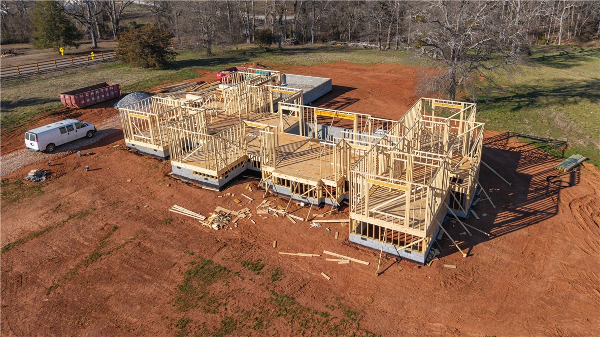 778 Garrison Road Pelzer, SC 29669 - Photo 4 of 21