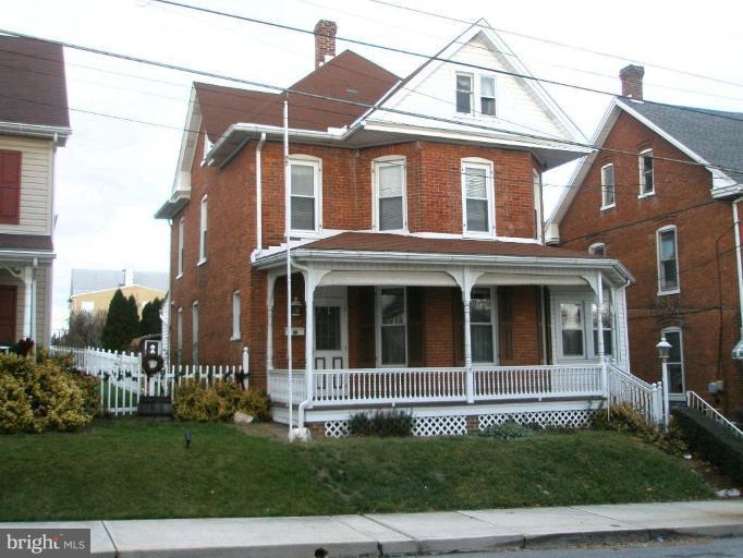 134 Ridge Avenue Waynesboro, PA 17268 - Photo 3 of 21 Exterior #3
