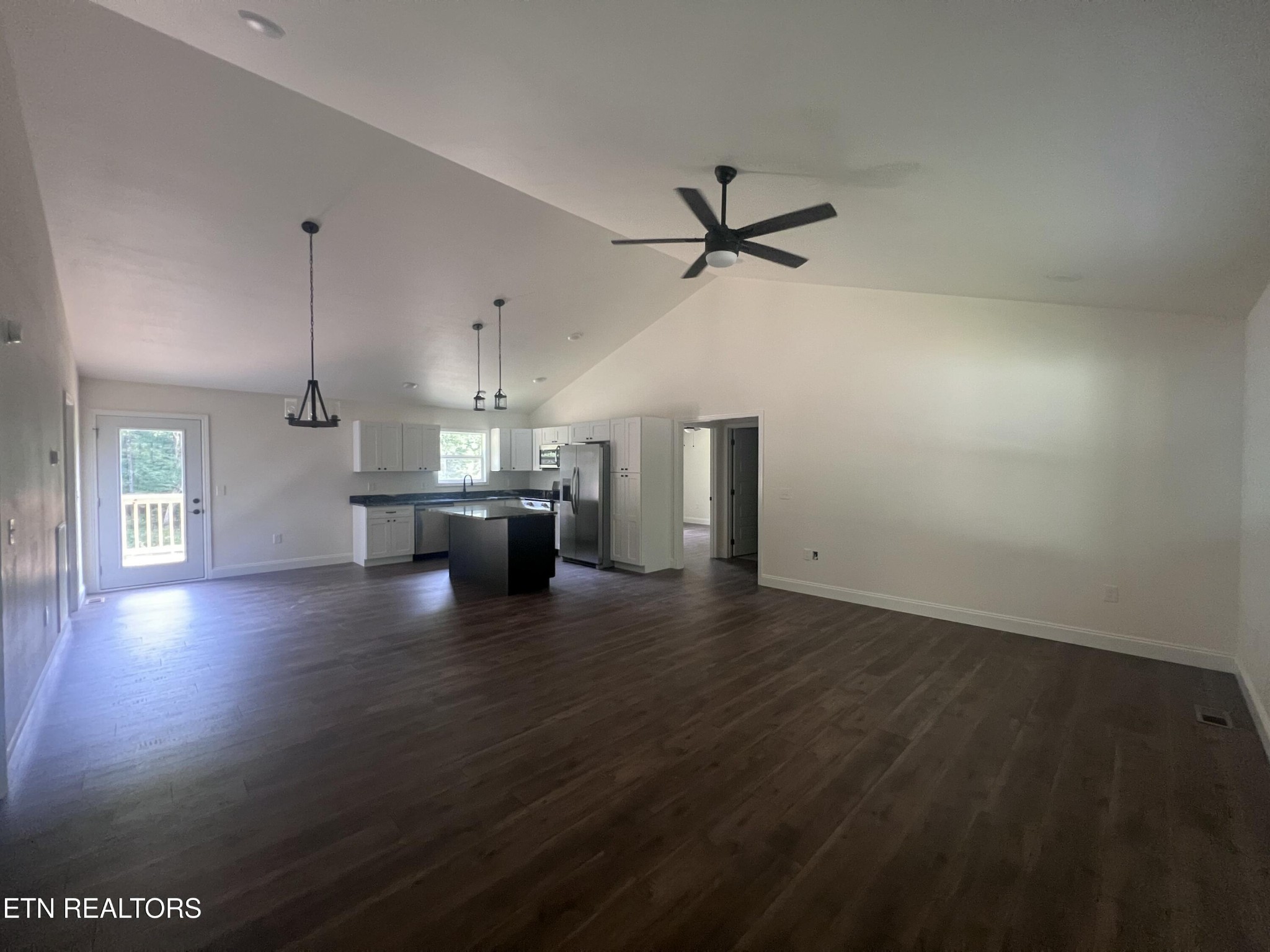 2759 Banner Springs Road Jamestown, TN 38556 - Photo 5 of 45