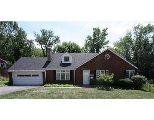 3345 Comanche Road Upper St. Clair, PA 15241 - Photo 1 of 18 Exterior Front.
