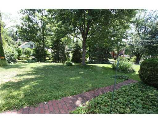 3345 Comanche Road Upper St. Clair, PA 15241 - Photo 18 of 18 Yard/Garden.