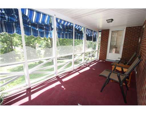 3345 Comanche Road Upper St. Clair, PA 15241 - Photo 7 of 18 Patio/Deck.