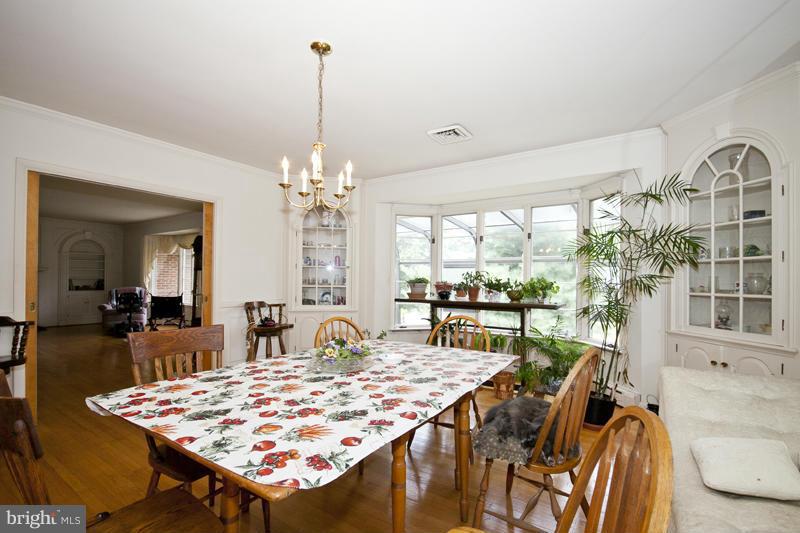 4525 East Joppa Road Nottingham, MD 21236 - Photo 11 of 30 Dining Room