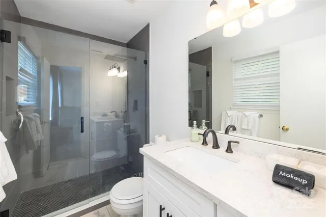 $799,000 | 101 Courtney Lane, Matthews, NC 28105