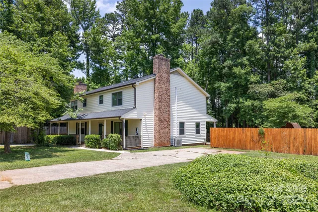 $799,000 | 101 Courtney Lane, Matthews, NC 28105