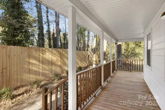 $799,000 | 101 Courtney Lane, Matthews, NC 28105