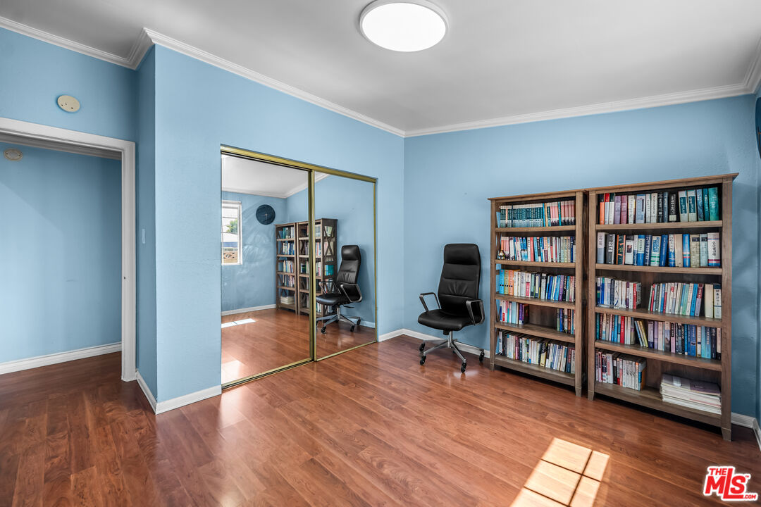 160 West Jay Street Carson, CA 90745 - Photo 8 of 18