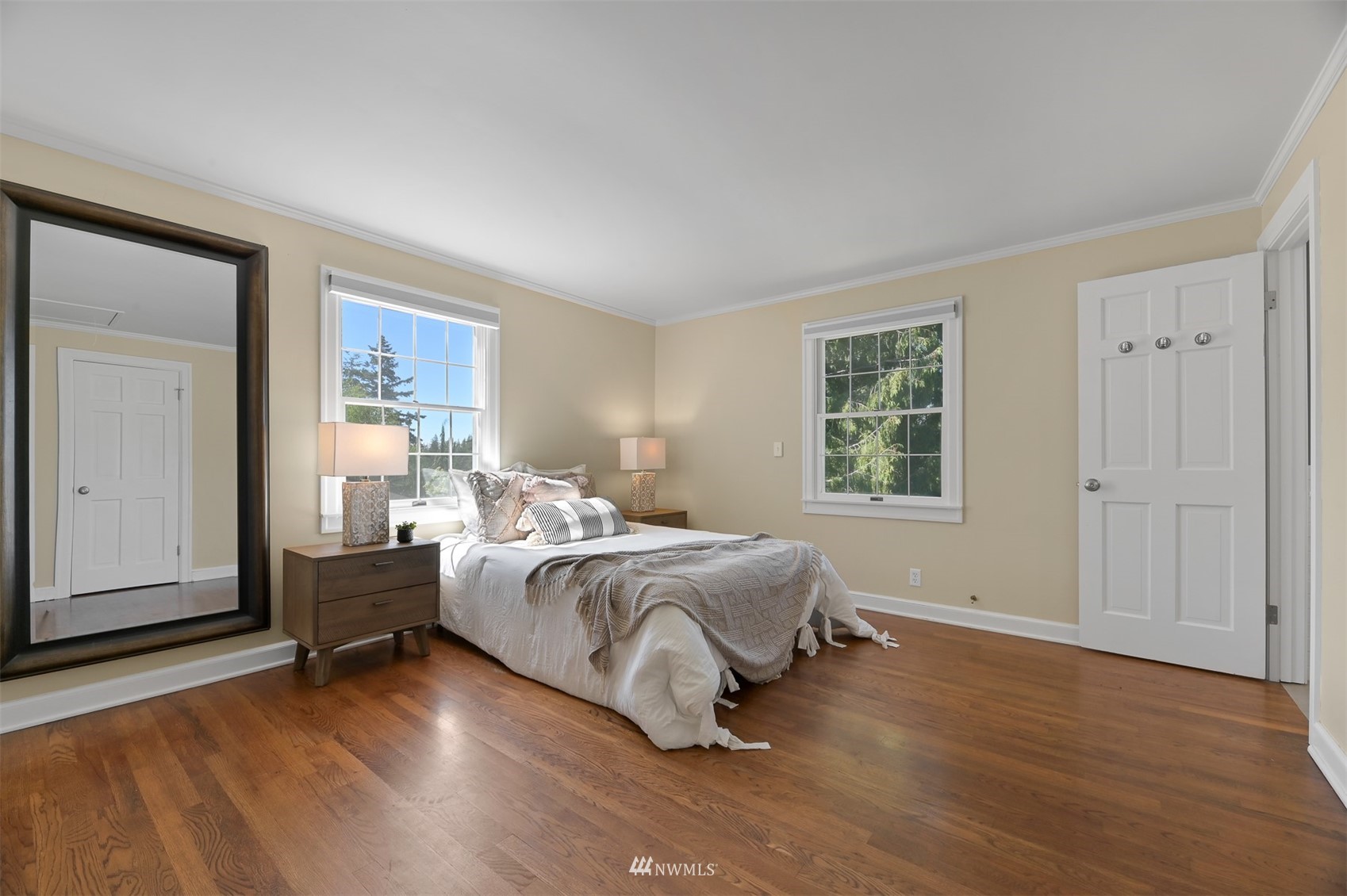 622 Everglade Road Bellingham, WA 98225 - Photo 24 of 38 a bed room with a bed and a window