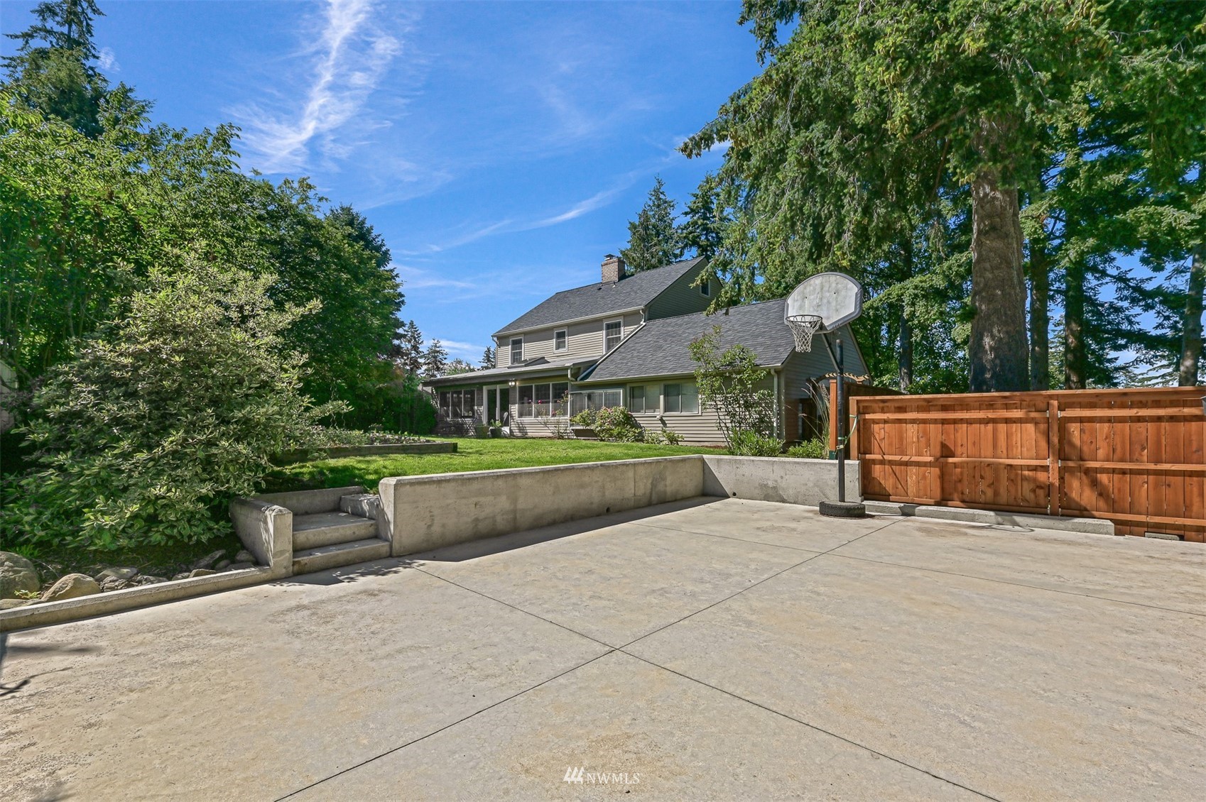 622 Everglade Road Bellingham, WA 98225 - Photo 29 of 38 a view of a backyard