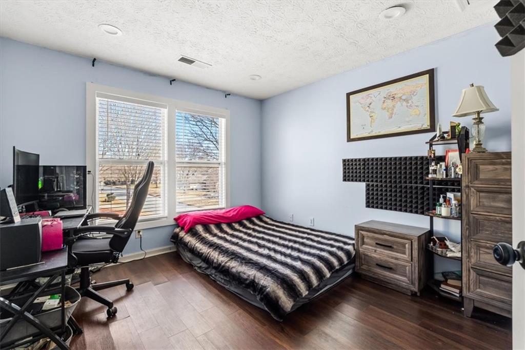 5270 Taylor Road Alpharetta, GA 30022 - Photo 20 of 33