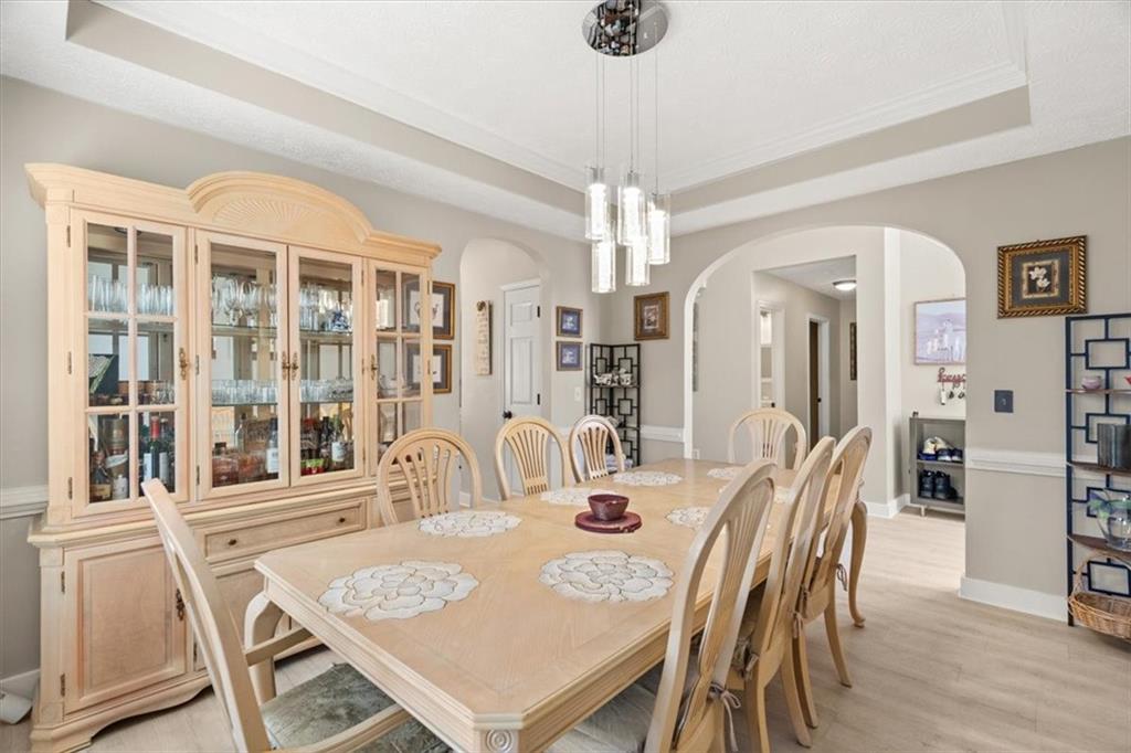 5270 Taylor Road Alpharetta, GA 30022 - Photo 6 of 33