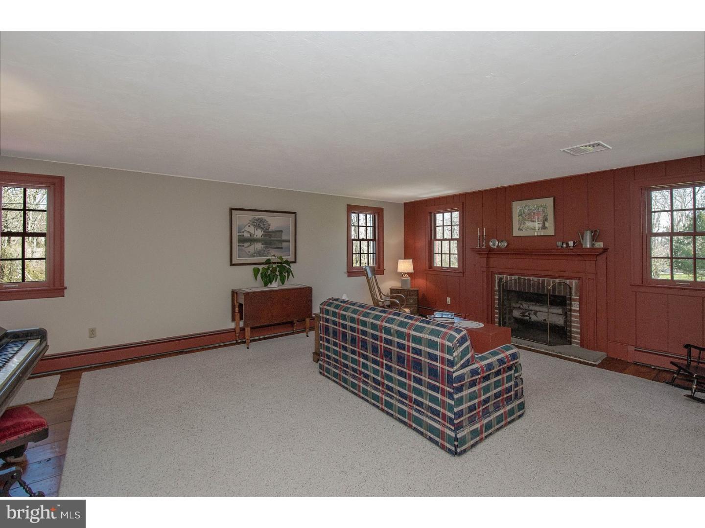1879 Peppermint Road Coopersburg, PA 18036 - Photo 11 of 25 Gallery Image 11