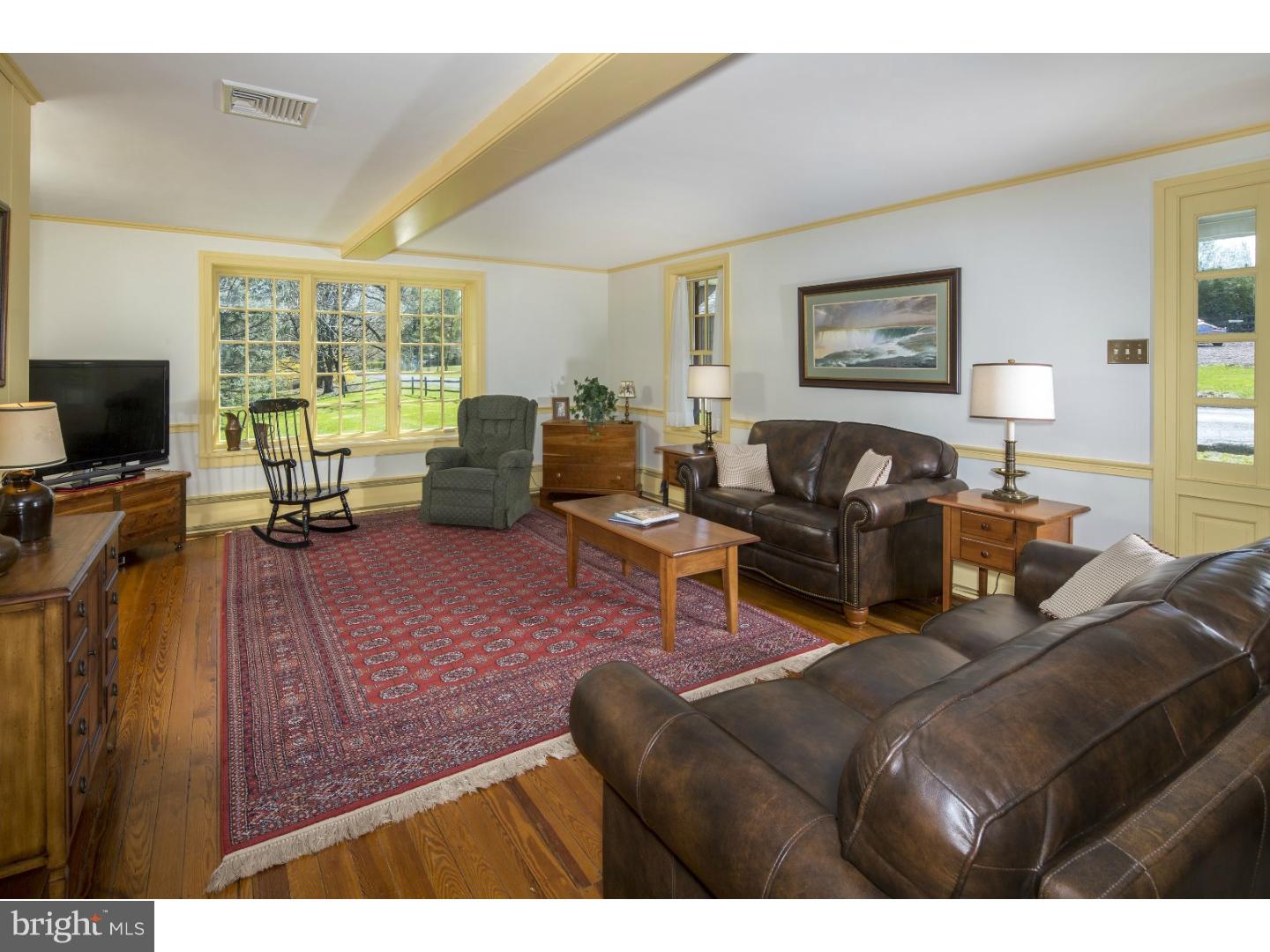 1879 Peppermint Road Coopersburg, PA 18036 - Photo 4 of 25 Gallery Image 4