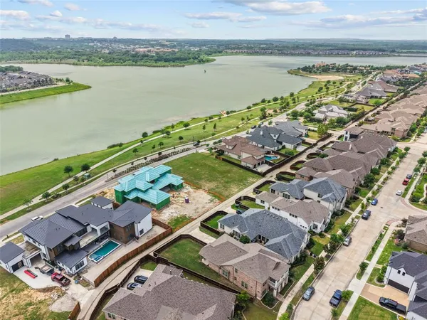 $500,000 | 1307 Viridian Park Lane, Arlington, TX 76005