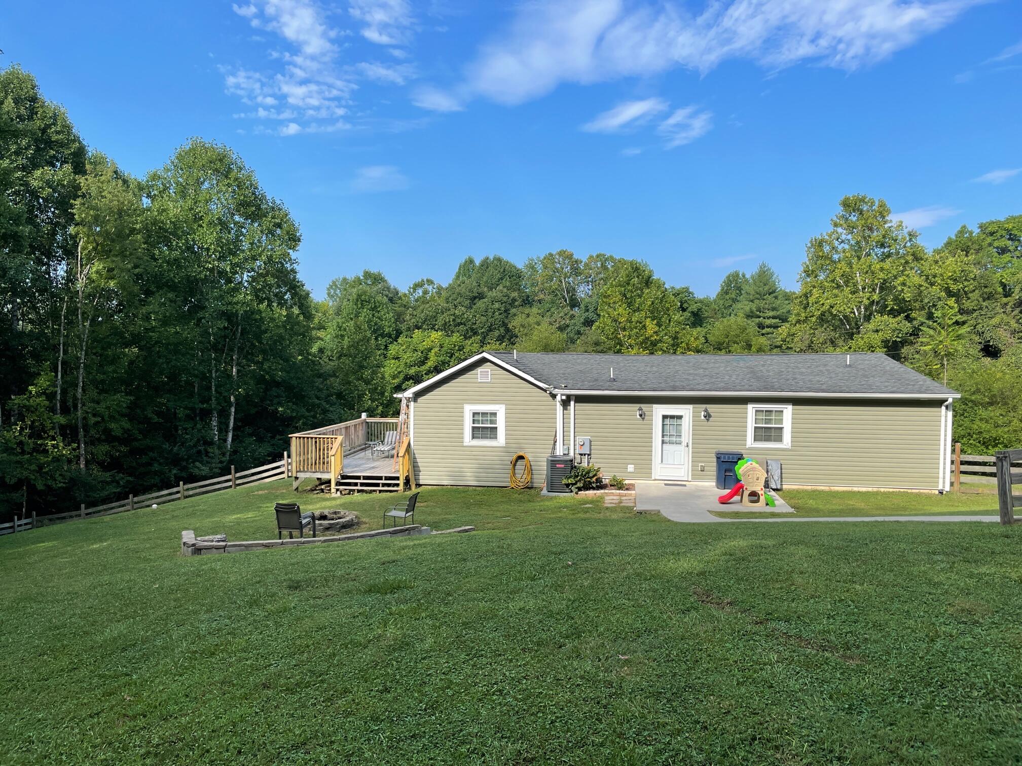 2178 Jordantown Road Thaxton, VA 24174 - Photo 25 of 34 IMG_0337