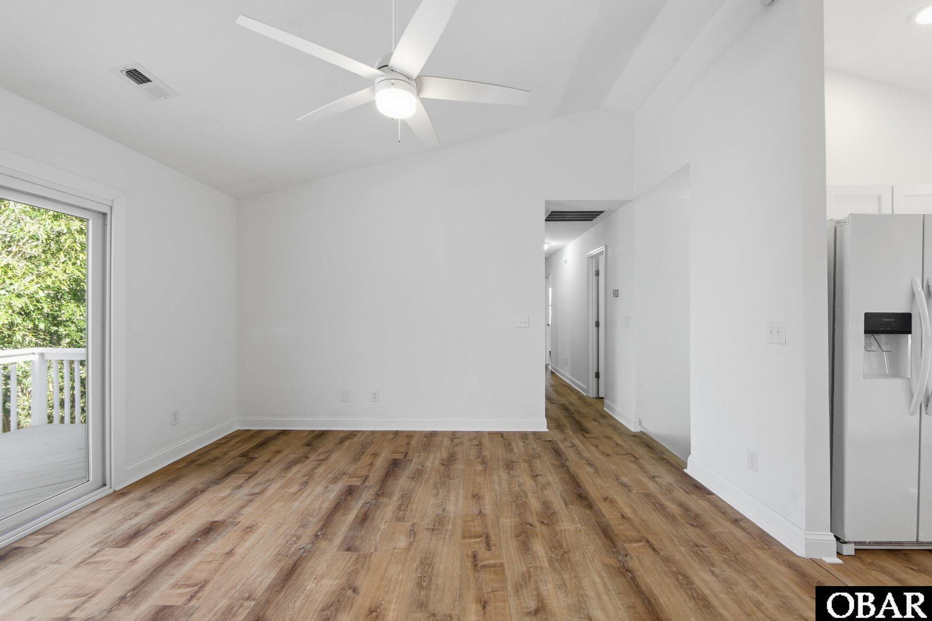 3611 Rabbit Hollow, Unit 26 Kitty Hawk, NC 27949 - Photo 19 of 50 Great Room