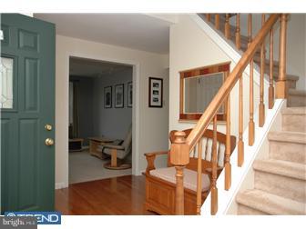 225 Slonaker Road Spring City, PA 19475 - Photo 2 of 12 Foyer