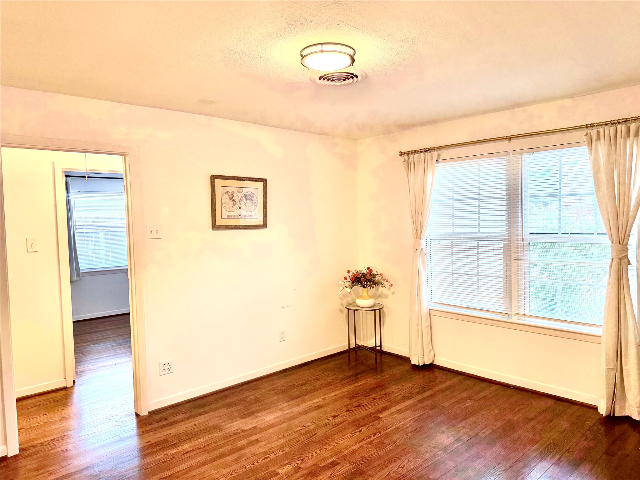 4128 Bissonnet Street Houston, TX 77005 - Photo 20 of 28