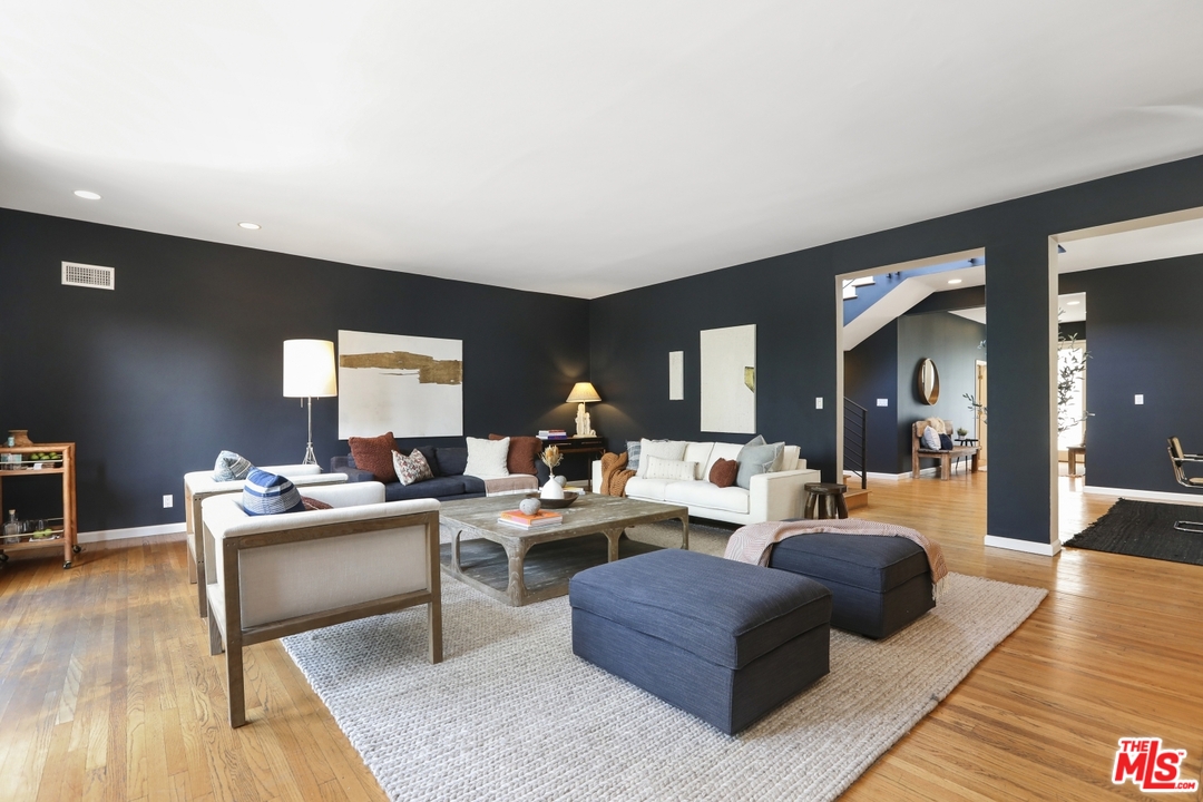 4357 Cedarhurst Circle Los Angeles, CA 90027 - Photo 11 of 51 a living room with furniture and wooden floor