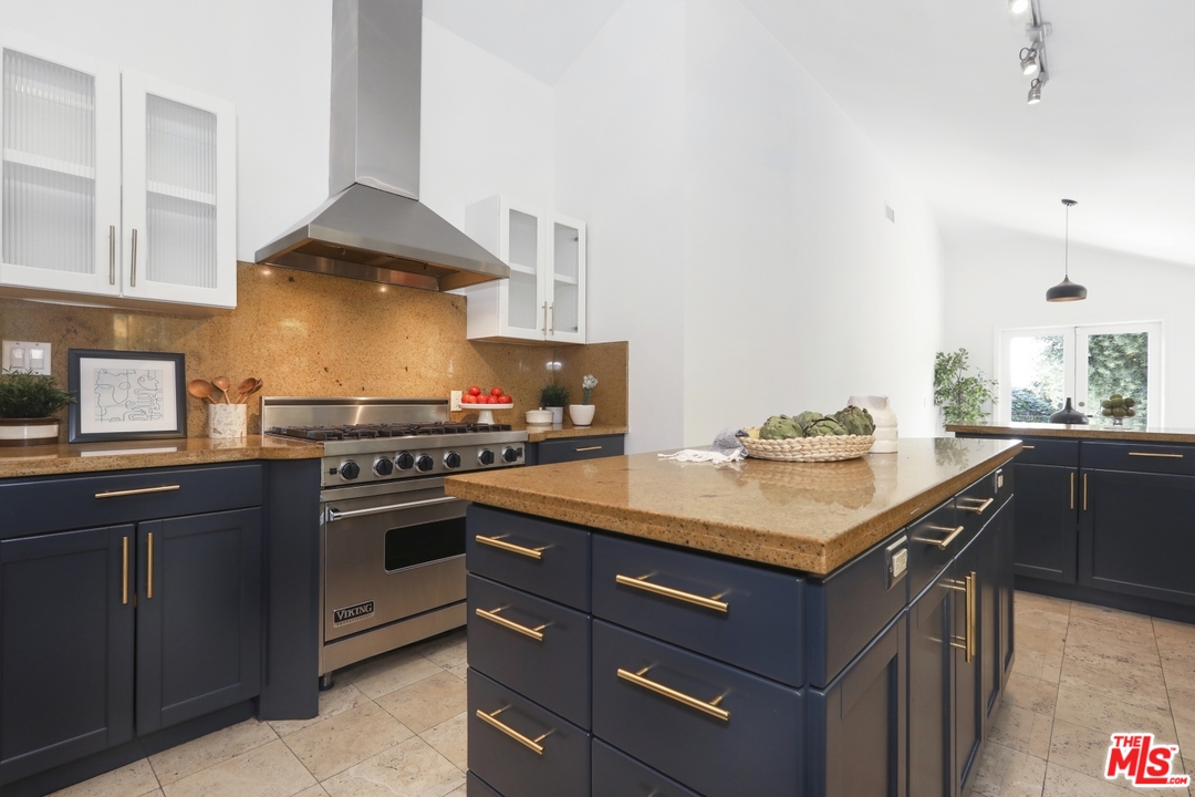 4357 Cedarhurst Circle Los Angeles, CA 90027 - Photo 16 of 51 a kitchen with a stove and a sink