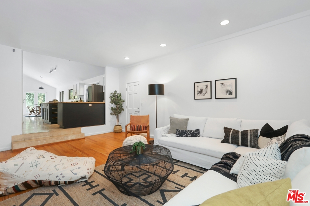 4357 Cedarhurst Circle Los Angeles, CA 90027 - Photo 20 of 51 a living room with furniture and a wooden floor