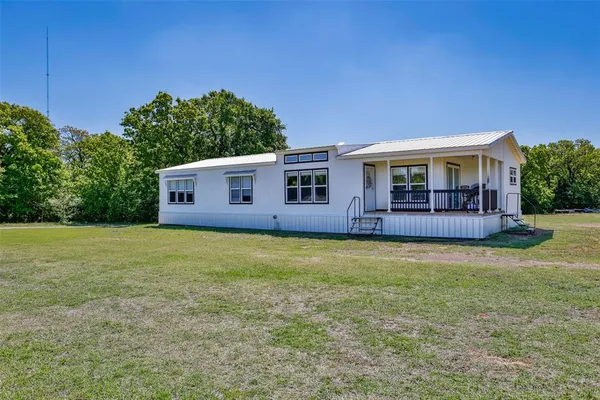 $499,000 | 542 County Road 222, Gainesville, TX 76240