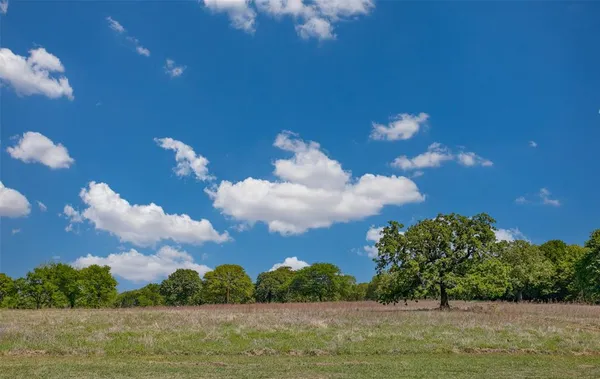 $499,000 | 542 County Road 222, Gainesville, TX 76240