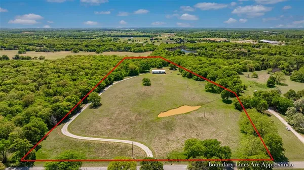 $499,000 | 542 County Road 222, Gainesville, TX 76240