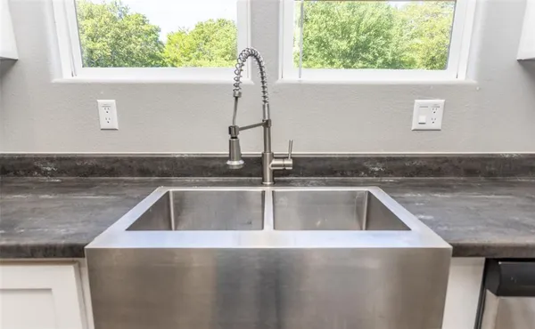 $499,000 | 542 County Road 222, Gainesville, TX 76240