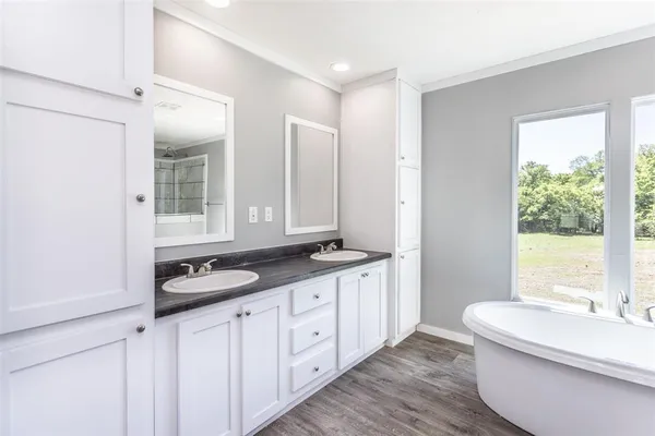 $499,000 | 542 County Road 222, Gainesville, TX 76240