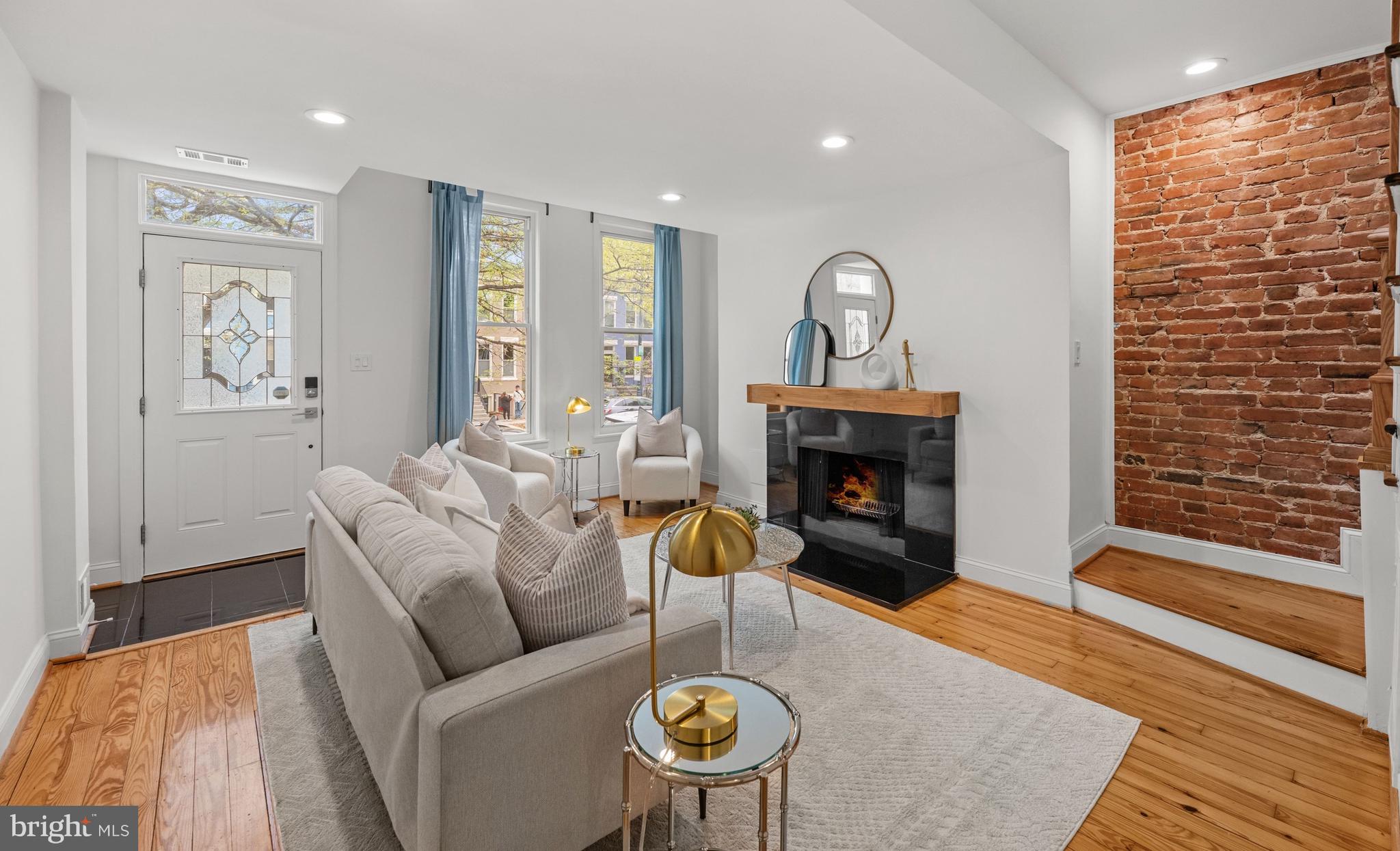 112 15th Street Southeast Washington, DC 20003 - Photo 2 of 18 Gleaming hardwood flooring