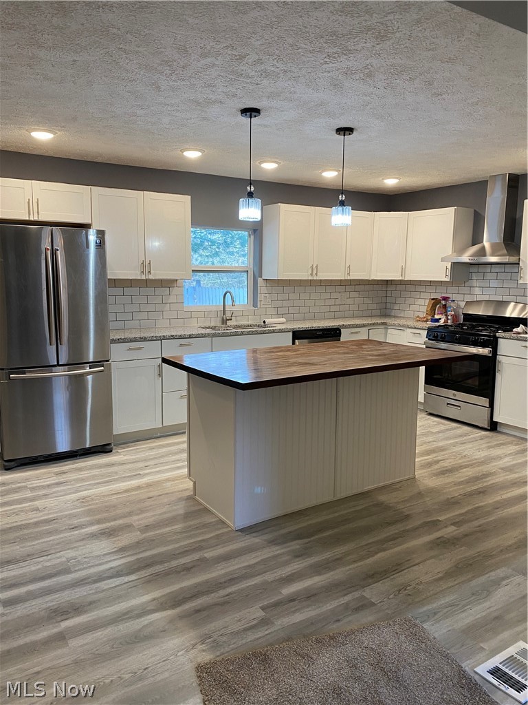 5595 Dupont Road Washington, WV 26181 - Photo 5 of 18 Gallery Image 5
