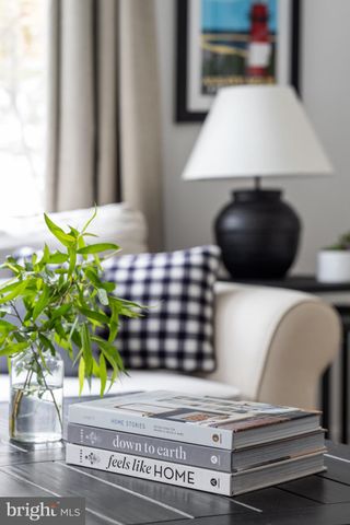 $1,150,000 | 24 Steele Avenue, Annapolis, MD 21401