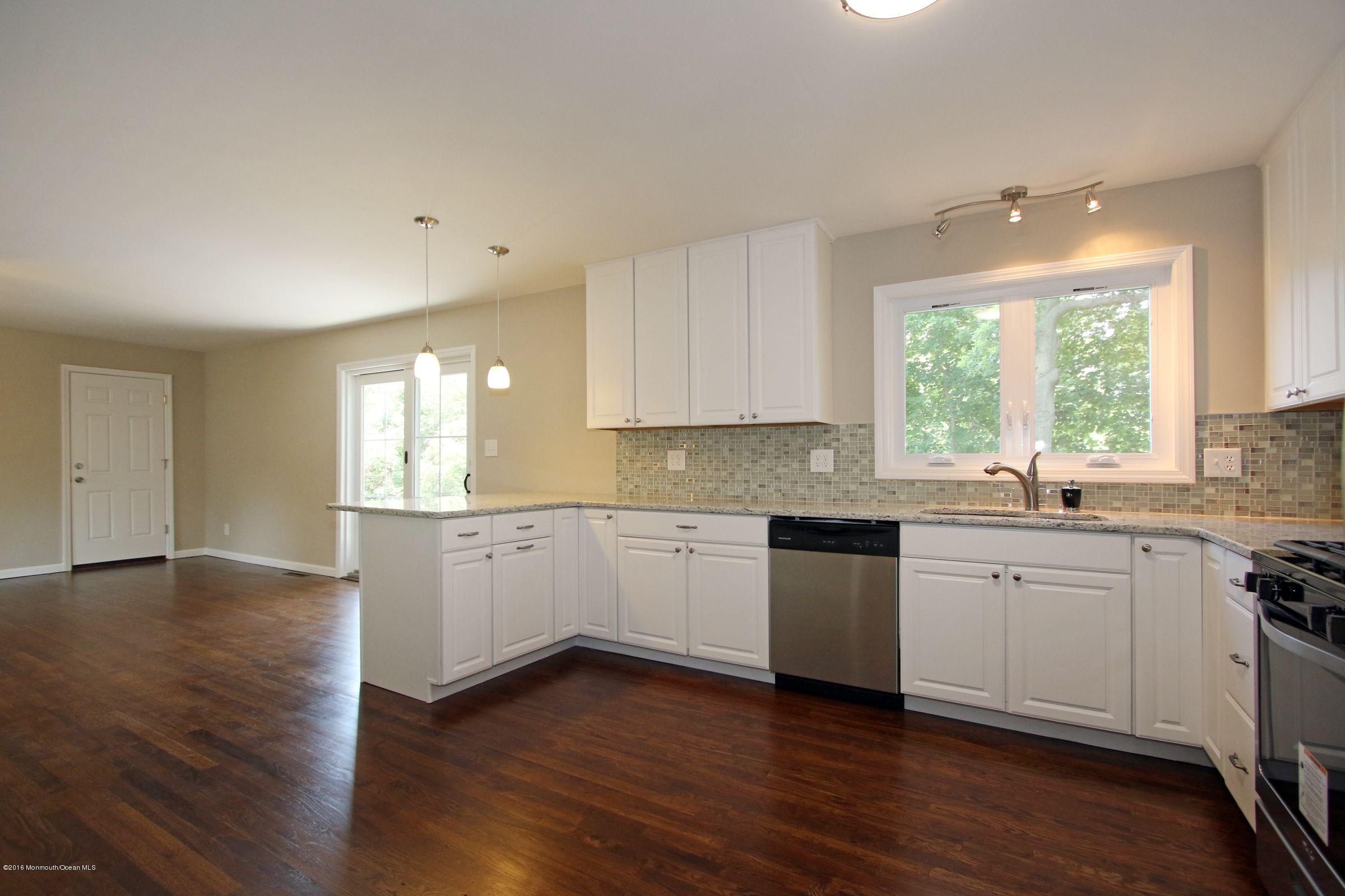 5 Reeds Road Tinton Falls, NJ 07724 - Photo 8 of 36 preeds10