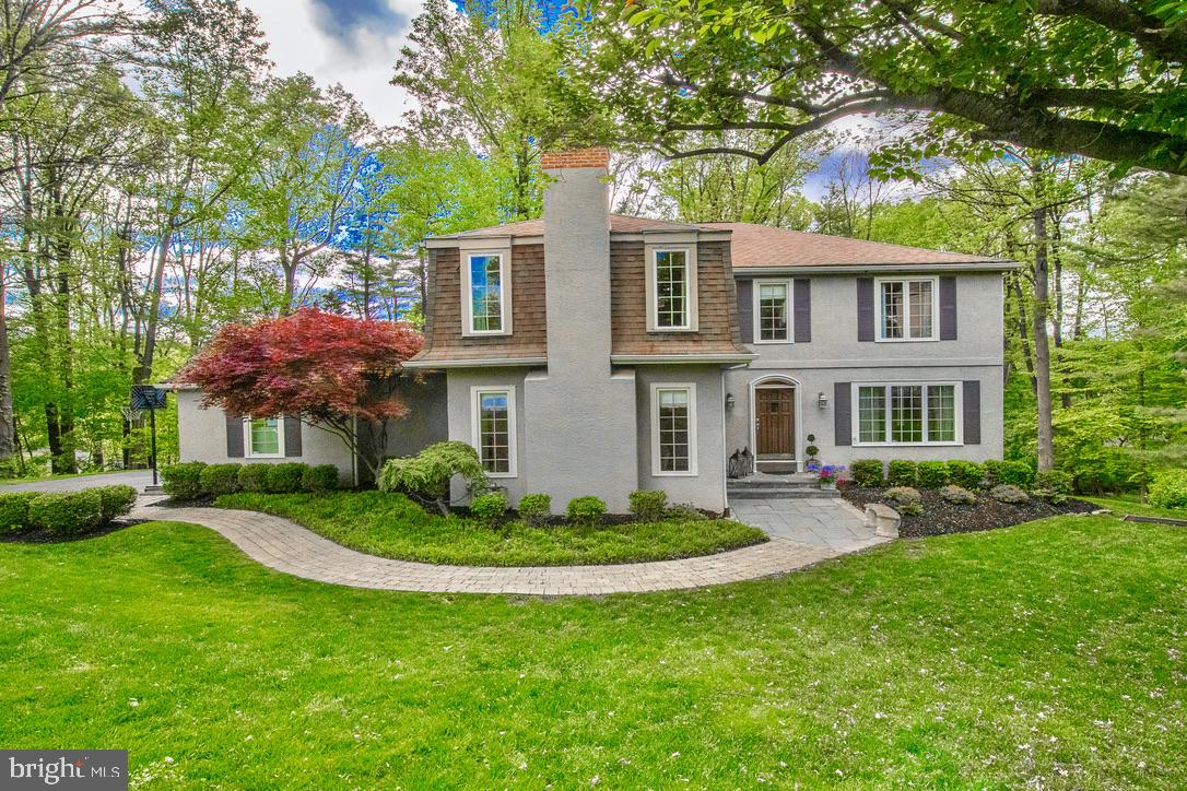 709 Governor Circle Newtown Square, PA 19073 - Photo 2 of 46